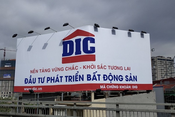 pano billboard quảng cáo