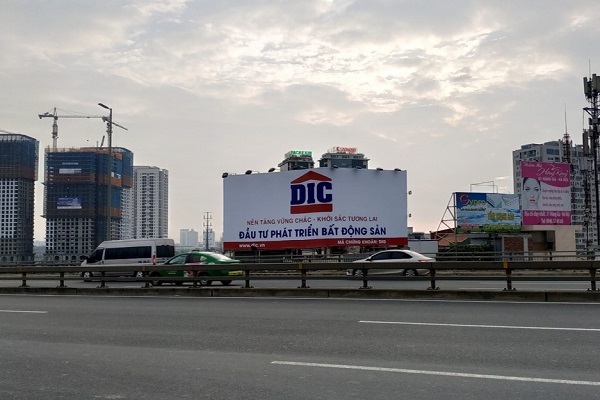 pano billboard quảng cáo