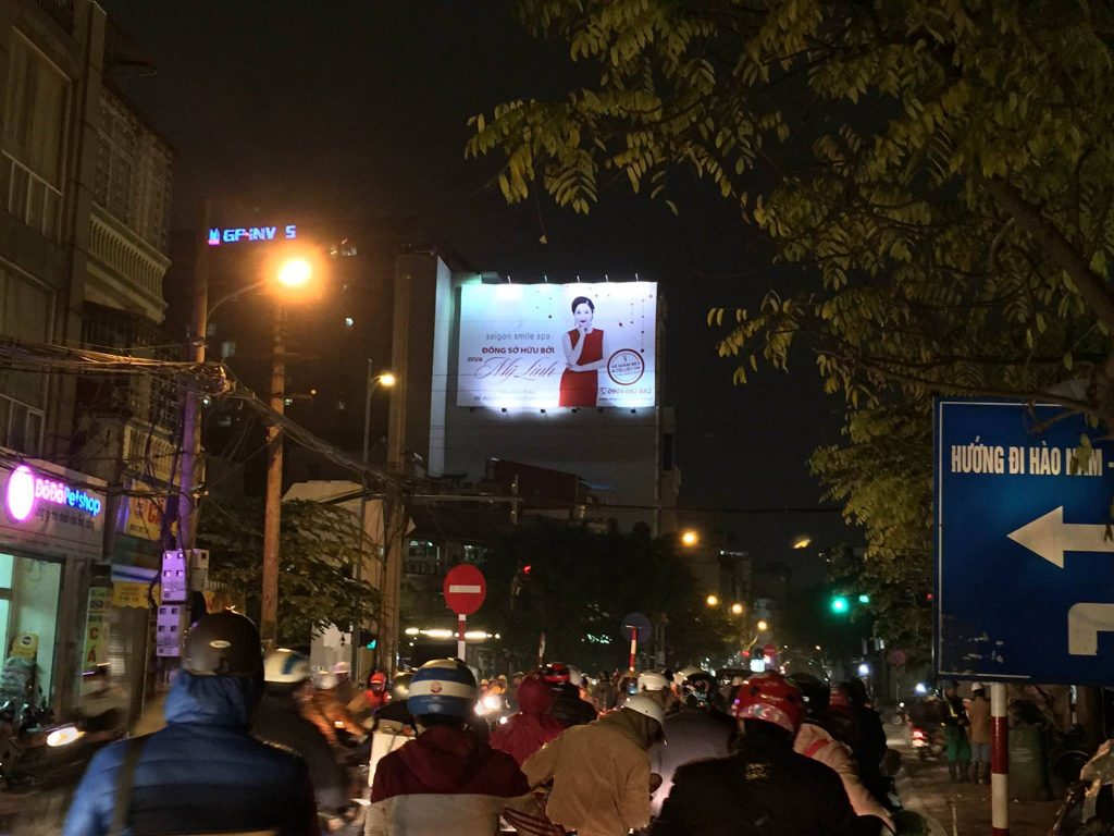 pano billboard quảng cáo