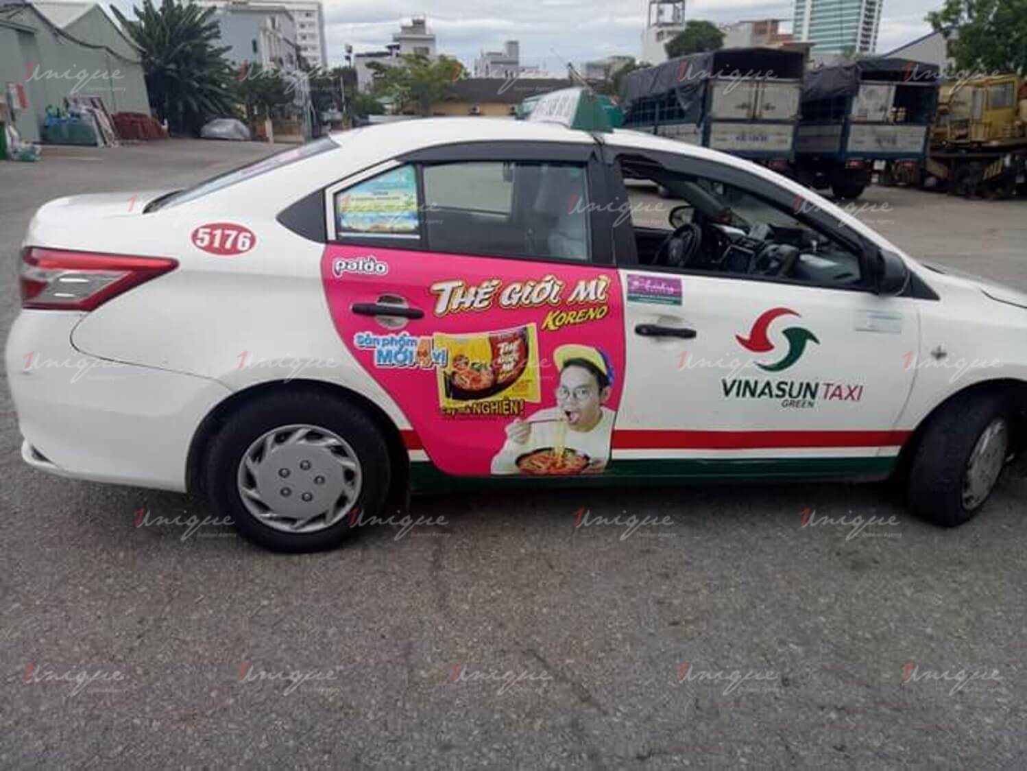 quảng cáo trên taxi